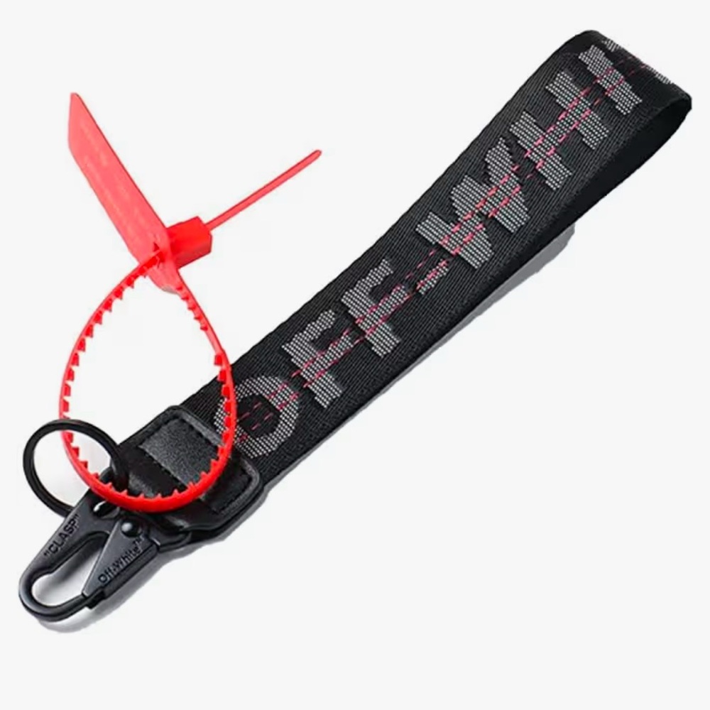 OFF-WHITE Keychain!